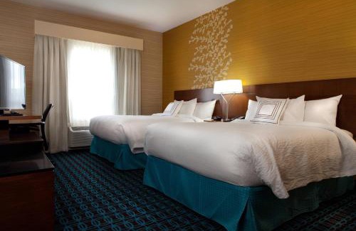 South Lethbridge Hotel | Fairfield Inn & Suites by Marriott Lethbridge