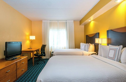 Pennington Bend Hotel | Fairfield Inn & Suites by Marriott Nashville at Opryland