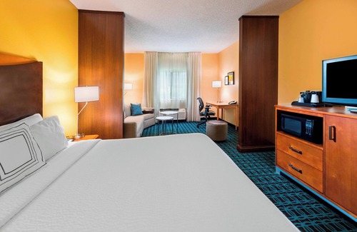 Clearwater Hotel | Fairfield Inn & Suites by Marriott St Petersburg Clearwater