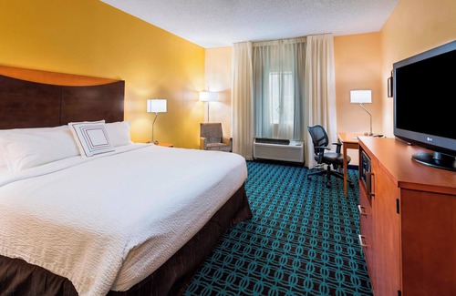 Clearwater Hotel | Fairfield Inn & Suites by Marriott St Petersburg Clearwater