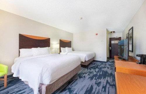 Naperville Hotel | Fairfield Inn & Suites by Marriott Chicago Naperville