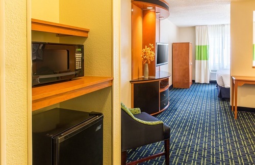 Fargo Hotel | Fairfield Inn & Suites Fargo