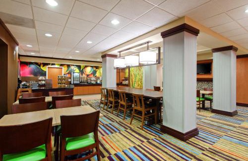 West Covina Hotel | Fairfield Inn & Suites - Los Angeles West Covina