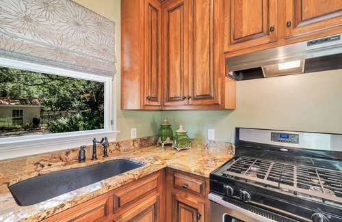 Fairhope House | Fairhope Farm Stay: Family Traveling