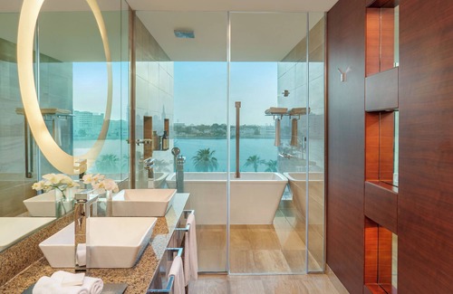 Al Maqta Hotel | Fairmont Bab Al Bahr