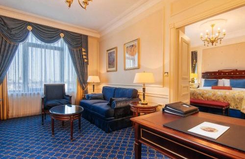 Podil Hotel | Fairmont Grand Hotel Kyiv