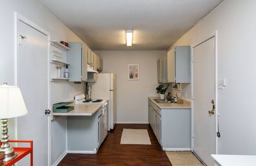 Fairmount House | Fairmont home- just off magnolia!
