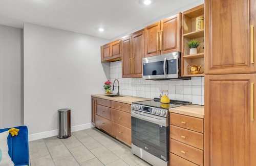 North Philadelphia West Apartment | Fairmount Oasis W Oxford St 1BR Haven