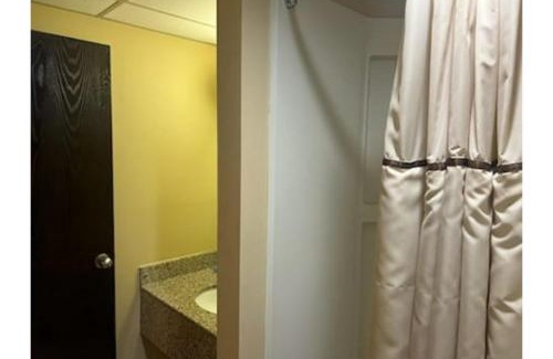Hesston Hotel | Fairview Inn By OYO Hesston I-135