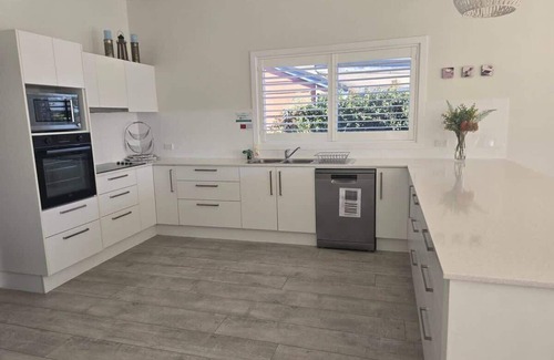 Mollymook House | Fairwater In Mollymook