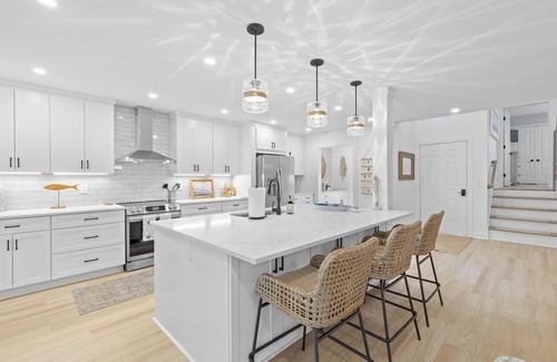 Isle of Palms Villa | Fairway Dunes 11 - Immaculate Remodel! Pickleball!