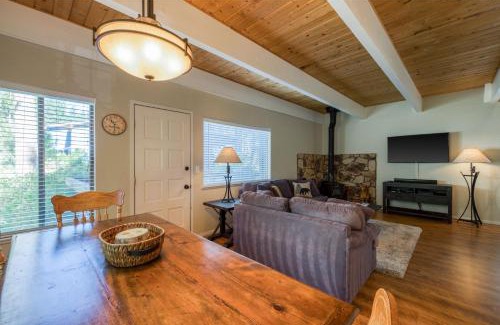 Incline Village House | Fairway Park Cabin