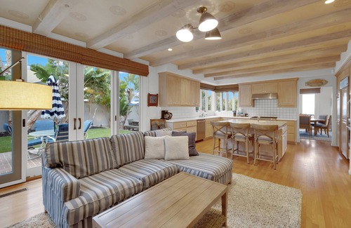 Leucadia House | Fairway Retreat | Stylish Coastal Home Near Golf, Beaches & Carlsbad Fun