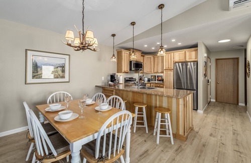Downtown Leavenworth Condo | Falcon's Nest-Walk to Town, Adventurepark, WIFI