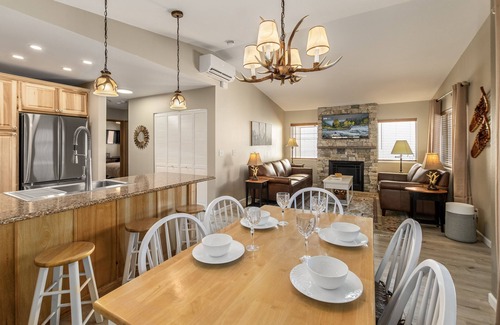 Downtown Leavenworth Condo | Falcon's Nest-Walk to Town, Adventurepark, WIFI