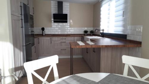 Conil de la Frontera Ski Chalet | Falsa Pimienta - Sólo Familias y Parejas