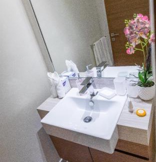 Al Wasl Apartment | FAM Living - City Walk - Urban Staycations