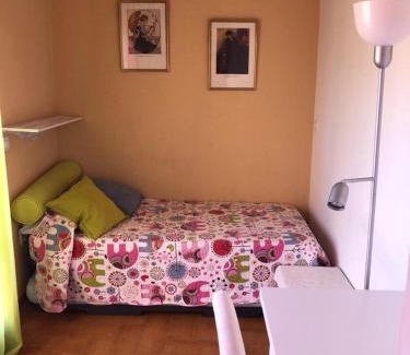 Sevilla Este House | Familia Anfitriona acoge terraza