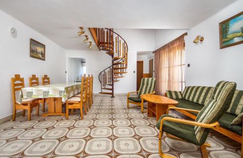 Balatonmariafurdo Apartment | Familia nyaraló 16