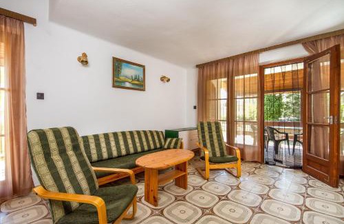 Balatonmariafurdo Apartment | Familia nyaraló 16