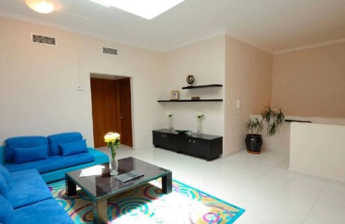Al Barsha 2 Villa | Family 4 Bedroom Villa Al barsha