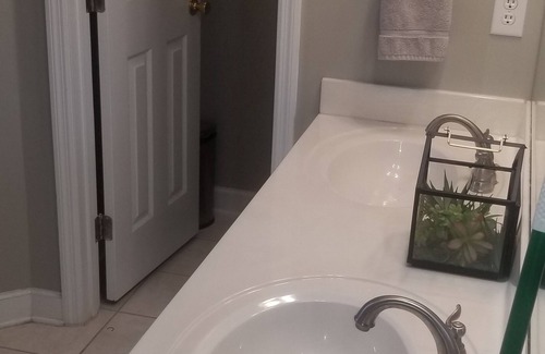 Evans House | Family and Pet Friendly 5 Bed 2.5 Bath Home 20mins from Augusta Nat'l