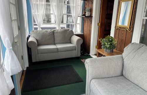 Fords House | Family and friends go New York
