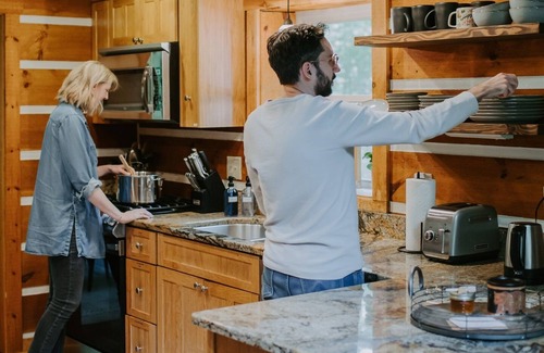 Blowing Rock Cabin | Family Cabin, Hot Tub, Fire Pit, Large Yard & More