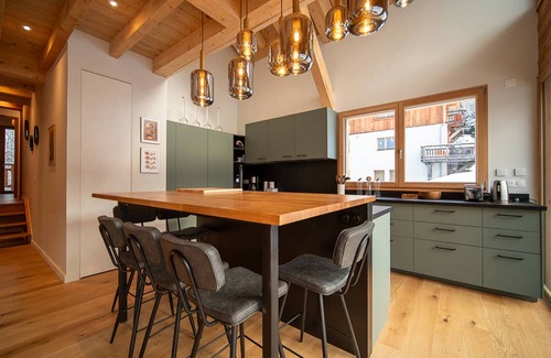 Valmorel Ski Chalet | Family chalet in Valmorel for 24 with sauna and large terraces