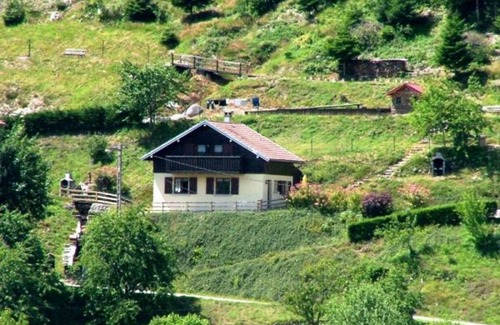 Le Menil Cottage | Family chalet in Vosges Park, WiFi and pets allowed