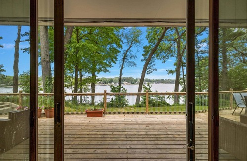Spring Lake House | Family Compound: waterfront, 6 acres + pool