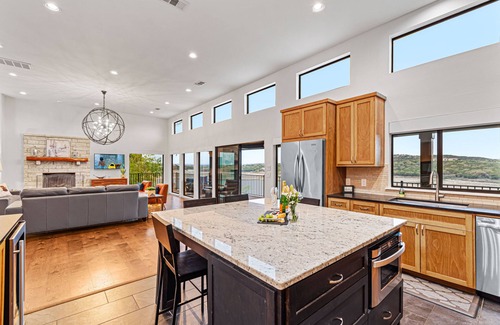 Gate Hollow Estates Villa | Family & dog friendly luxury waterfront home with pool, hot-tub and boat dock