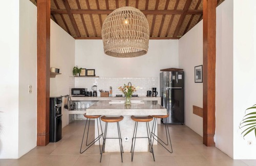 Seminyak Villa | Family Dream Villa in Oberoi District of Seminyak