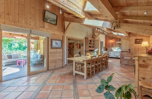 Saint-Gervais-les-Bains House | Family chalet St-gervais center 10 people Furnished tourism classified 3 *