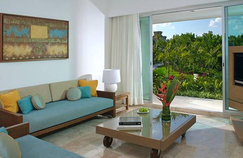 Downtown Cancun Resort | Family Friendly 1 Bedroom The Bliss, Pools, Golf, Beach, Cirque du Soleil