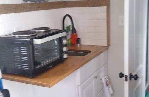 Conway House | Family- friendly and pet- friendly!