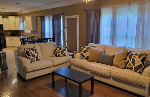 Benton House | Family-Friendly Escape with Cozy Touches & Secure Stay - Near everything