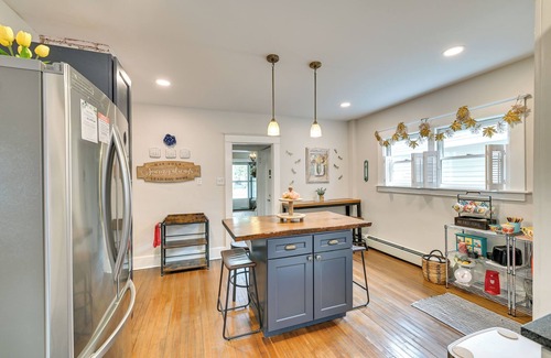 Glens Falls House | Family-Friendly Glens Falls Home w/Sun Porch