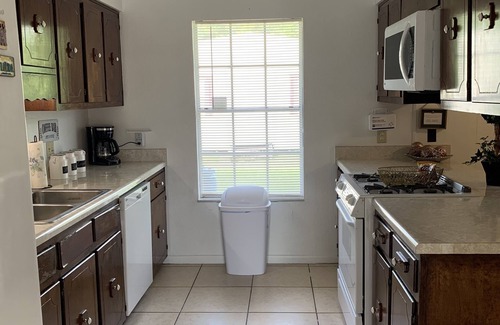 Parker House | Family-friendly home located close to Tyndall Air Force Base.