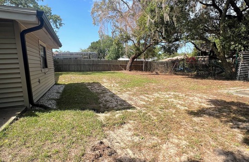 Spring Hill House | Family friendly home near Weeki Wachee, Hernando beach, and gulf beaches