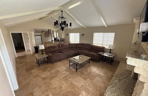 Houston House | Family-friendly home in the heart of Houston.