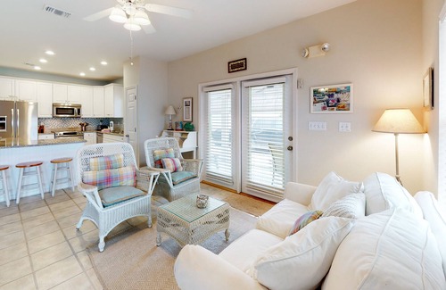 Clipper Cove Cottage | Family-Friendly Home with Shared Pool - Near Attractions & Beach