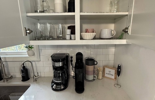 Troutville House | Family-Friendly Mountain Retreat EV Charger Peloton Pet Welcome