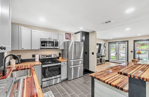 Greenville - Spartanburg House | Family friendly & near downtown Greenville!