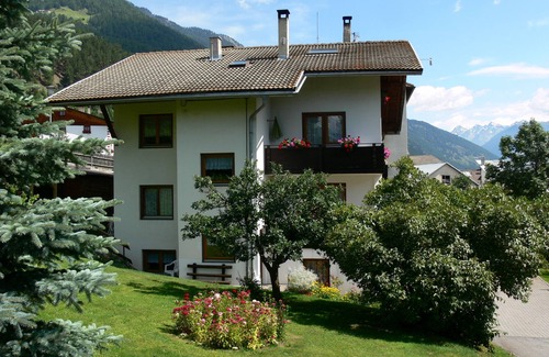 Tubre Apartment | Family-friendly Ortler vacation apartment.