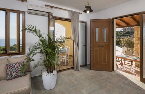 Livadi Villa | Family Friendly Property with Private Pool & Sea views, only 1 km to the Beach!