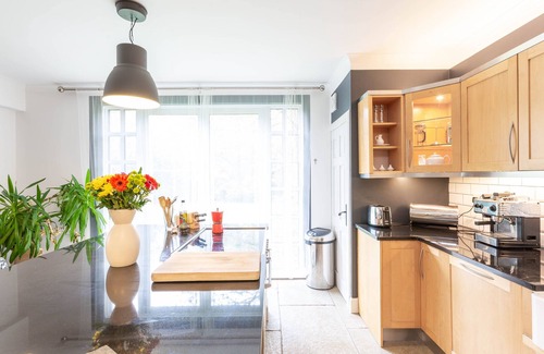 Drymen Cottage | Family Friendly Refurbished Detached Country Cottage set in Castle Grounds