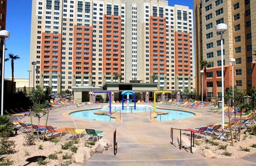 Enterprise Apartment | Family friendly Resort - Las Vegas. This is your very own oasis in the desert.