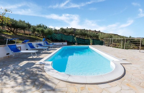 Realmonte Villa | Family-Friendly Sicily Stay