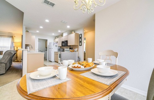 Spring Hill House | Family-Friendly Spring Hill Vacation Home w/Lanai